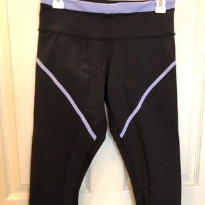 Lululemon Roll Out Crop